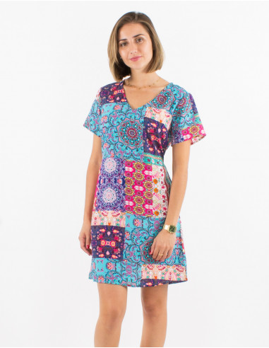 Short polyester dress with Short sleeves and fresque print