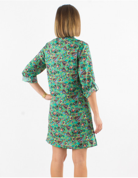 Short polyester buttoned dress with roll-up 3/4 sleeves and mistery print
