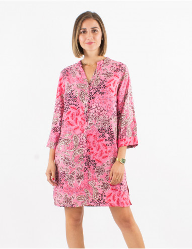 Polyester buttoned dress with roll-up 3/4 sleeves and silver pansy print