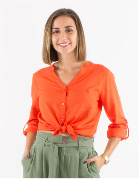 Plain buttoned long sleeves viscose blouse