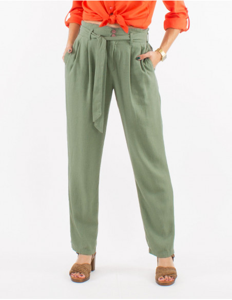 70% viscose 30% linen pants with pleats at the waist