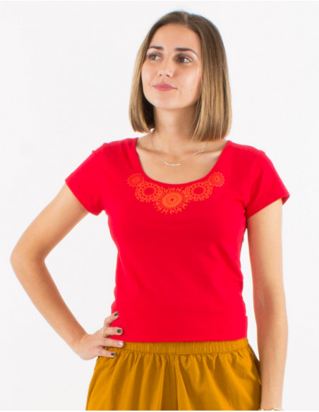 95% cotton 5% elastane mandala tee shirt and short sleeves