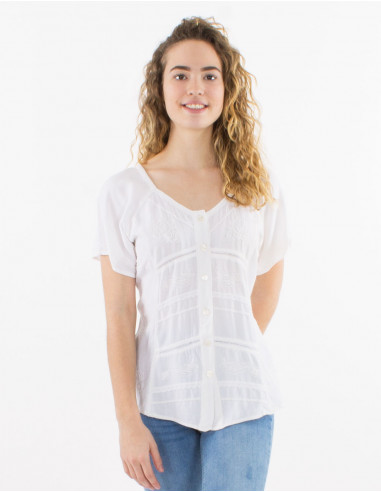 Embroidered sw viscose blouse with short sleeves
