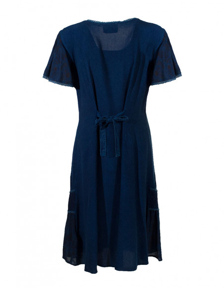 Rayon dress with sleeves
