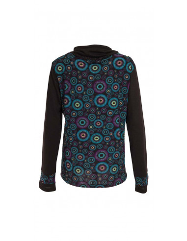 Knitted 95% polyester 5% elastane pullover with magic print