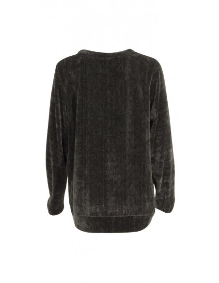 Knitted polyester pullover