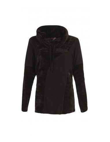 Knitted polyester pullover with patchs