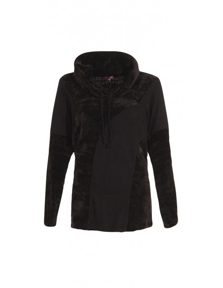 Knitted polyester pullover with patchs