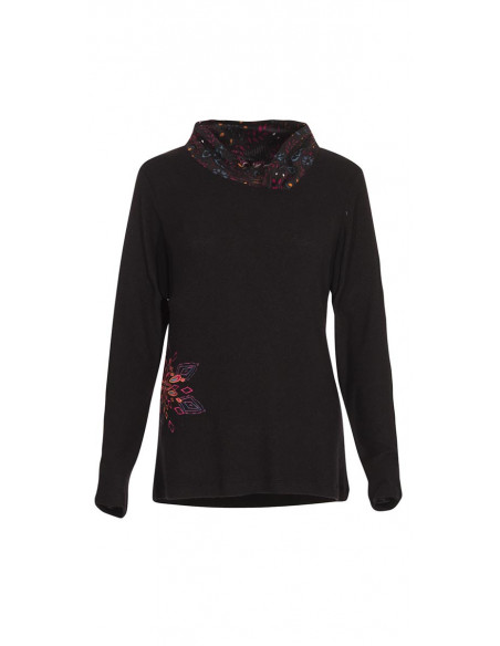 Knitted 74% rayon 21% polyester 5% elastane light pullover with laure print