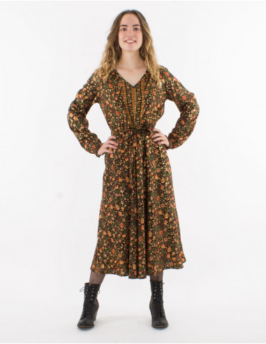 Polyester long dress with long sleeves and golden print