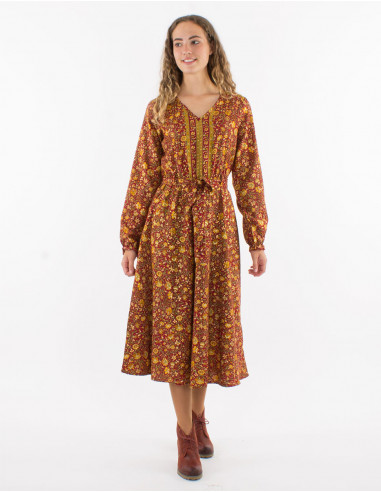 Polyester long dress with long sleeves and golden print