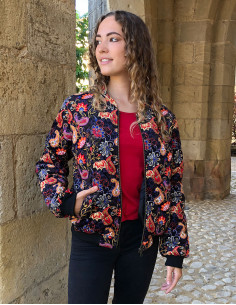 Knitted polyester jacket...