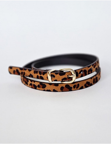 Polyurethane belt with printed metal buckle