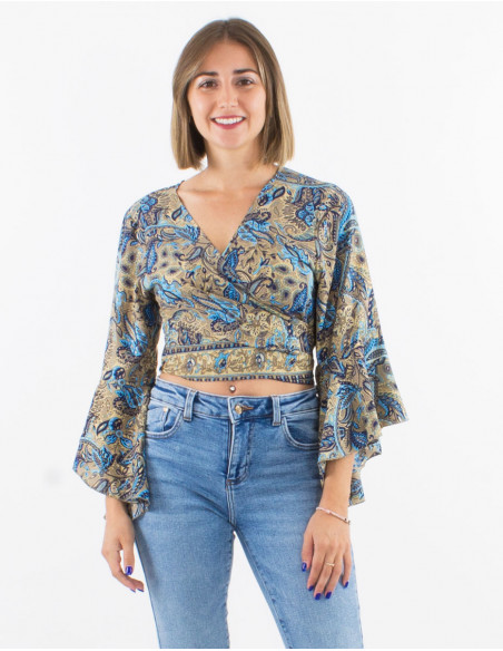 Polyester blouse with 3/4 sleeves and "road dore" print