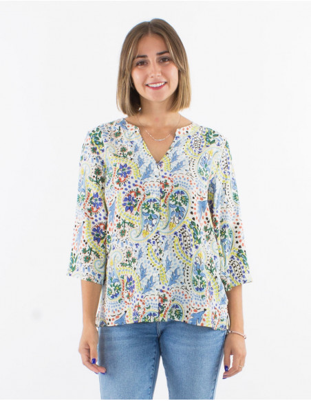 Viscose buttoned blouse with 3/4 sleeves and "istanbul" print
