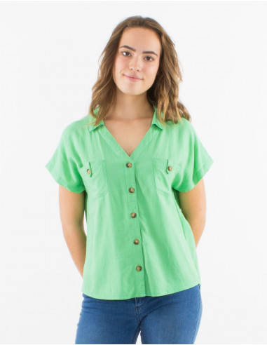 54% lin 46% viscose blouse with buttons and front pockets