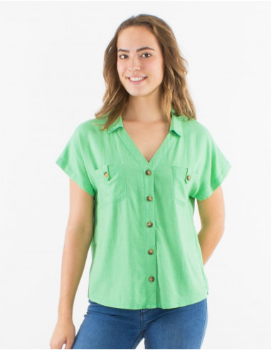 54% lin 46% viscose blouse with buttons and front pockets