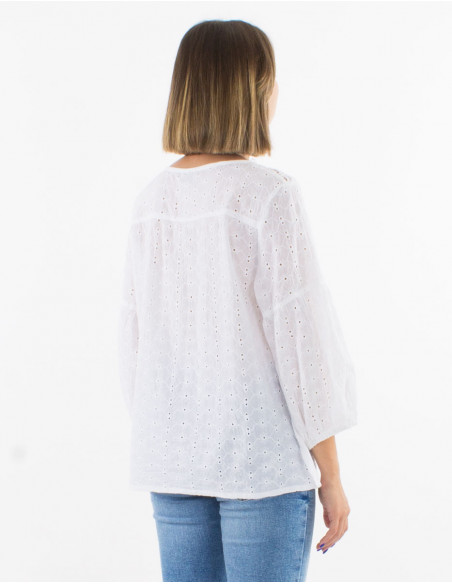 Cotton embroidered 3/4 sleeves blouse