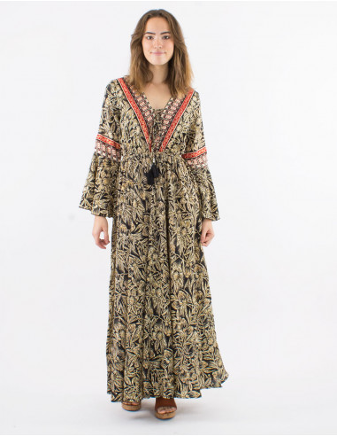Long polyester v-neck dress with Long sleeves and "barka dore" print