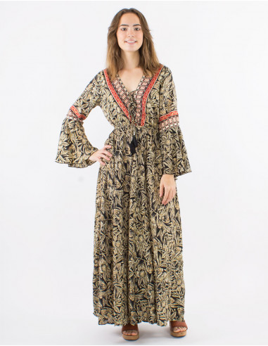 Long polyester v-neck dress with Long sleeves and "barka dore" print