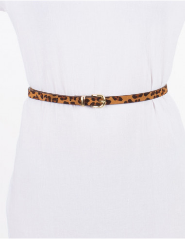 Polyurethane belt with printed metal buckle