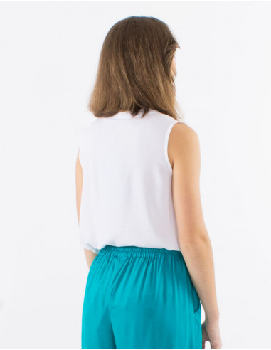 Chemisier viscose uni col mao boutonné sans manches