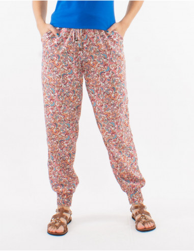 Polyester elastic belt pants with smocked bottom and "floral" print