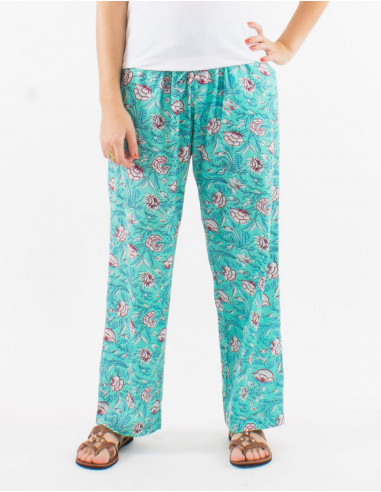 Cotton straight cut pants with elastic belt and "udai" print
