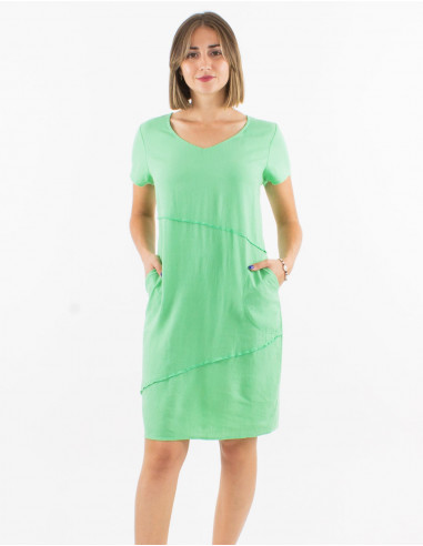 54% linen 46% viscose dress with v-neck and short sleeves