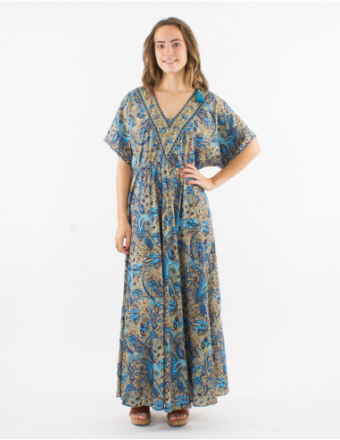 Long polyester dress with short sleeves and "road dore" print