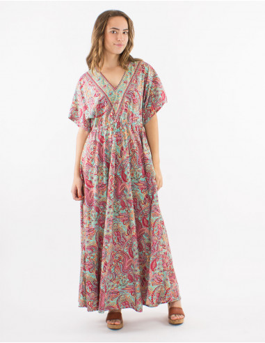 Long polyester dress with short sleeves and "road dore" print