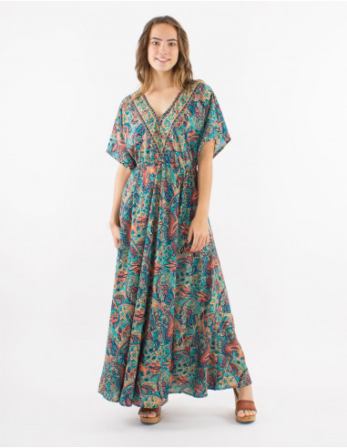 Long polyester dress with short sleeves and "road dore" print
