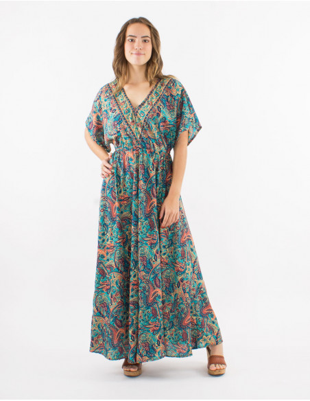 Long polyester dress with short sleeves and "road dore" print