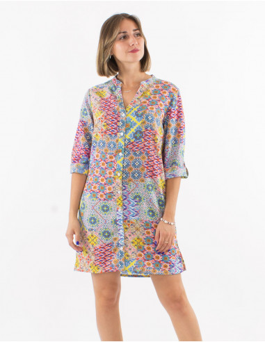 Robe courte polyester boutonnée manches 3/4 retroussables imprimé mozaique