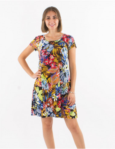 Knitted 96% polyester 4% elasthane round collar dress with short sleeves and "jungle" print