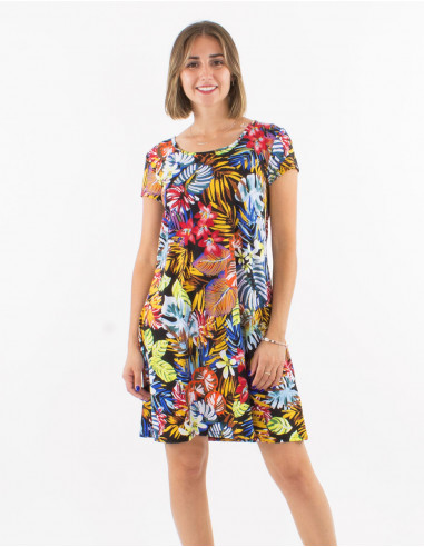 Knitted 96% polyester 4% elasthane round collar dress with short sleeves and "jungle" print