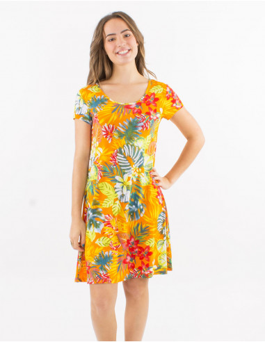 Knitted 96% polyester 4% elasthane round collar dress with short sleeves and "jungle" print