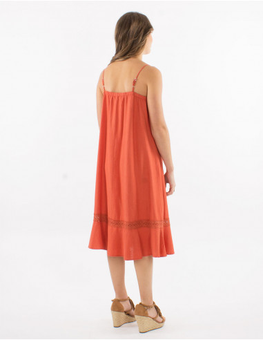 Robe 54% lin 46% viscose bretelles avec bande coton brodé
