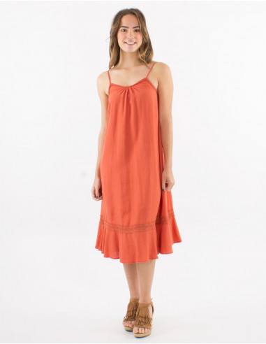 Robe 54% lin 46% viscose bretelles avec bande coton brodé