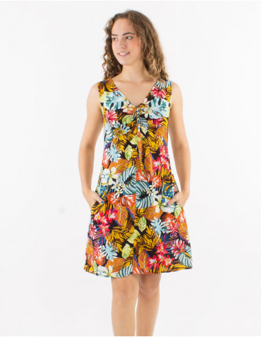 Viscose sleeveless dress with v-neck "jungle" print