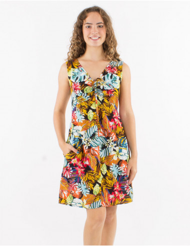 Viscose sleeveless dress with v-neck "jungle" print