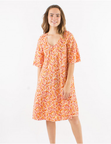 Polyester v-neck dress with short sleeves and "dore" print