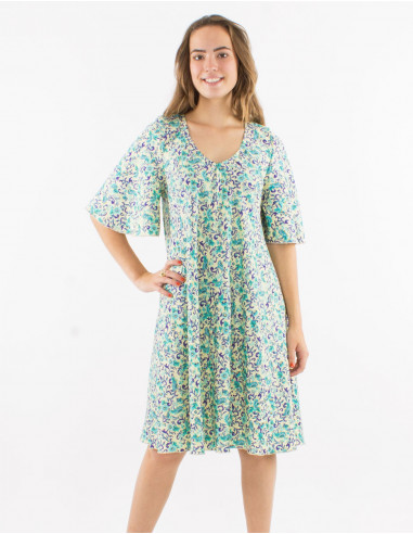Polyester v-neck dress with short sleeves and "dore" print