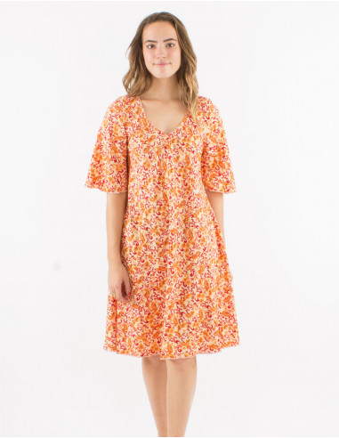 Polyester v-neck dress with short sleeves and "dore" print