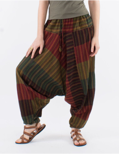Cotton striped harem pants with pockets on the sides and elastic belt
