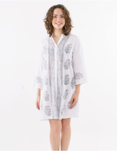 Cotton buttoned tunic with 3/4 sleeves
