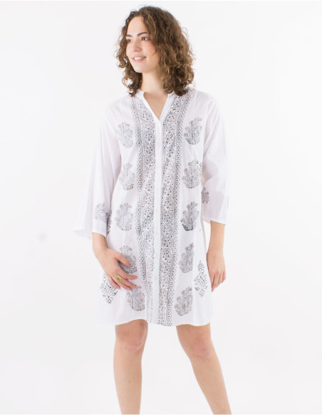 Cotton buttoned tunic with 3/4 sleeves