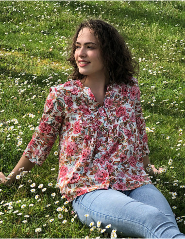 Viscose buttoned blouse with 3/4 roll-up sleeves and "agra" print