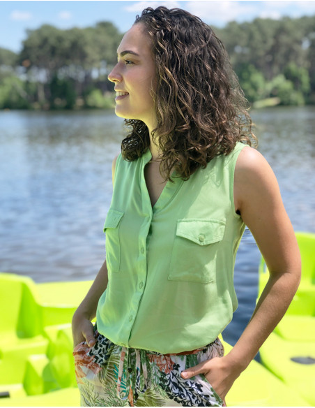 Chemisier viscose uni col mao boutonné sans manches