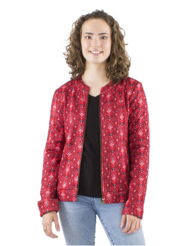 Knitted 95% Polyester 5% Elastane jacket with fur and Ikat print